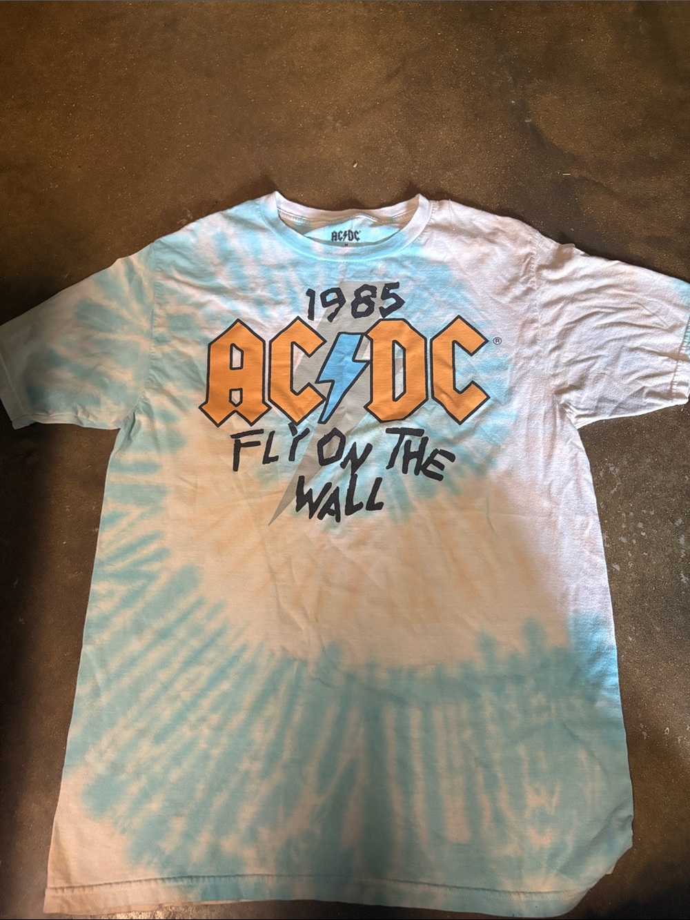AC/DC White & Blue '1985 Fly On The Wall' Tie-Dye Tee
